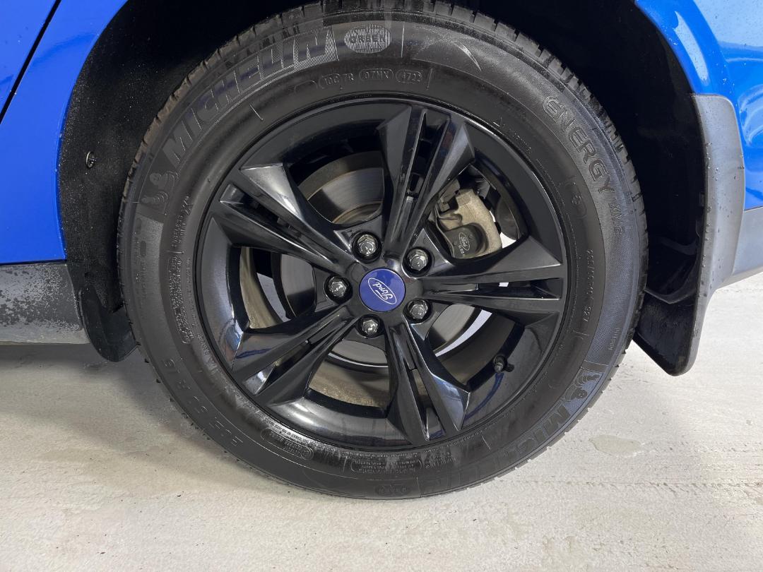 Photo '11' of Ford Focus