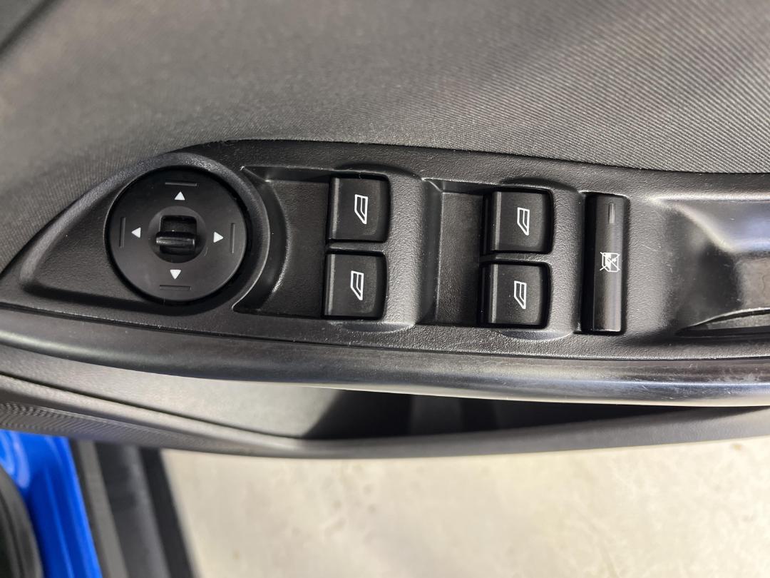 Photo '24' of Ford Focus