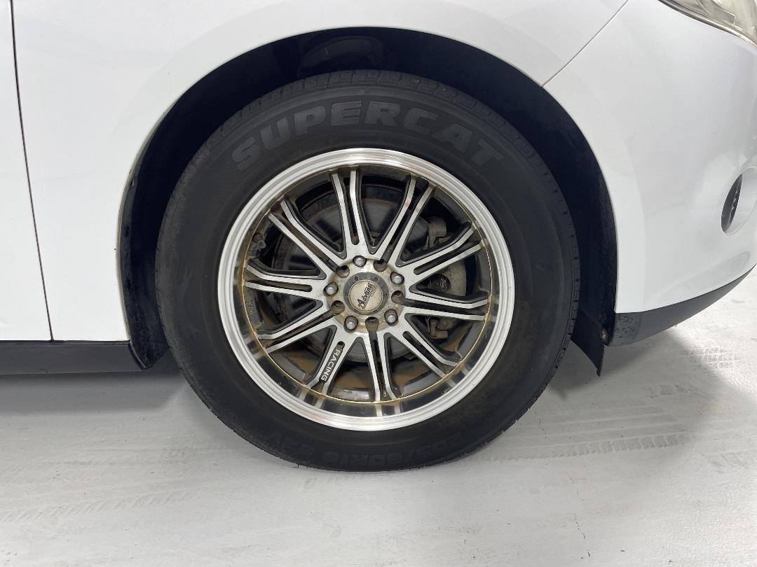 Photo '9' of Ford Focus Photo '9' of Ford Focus