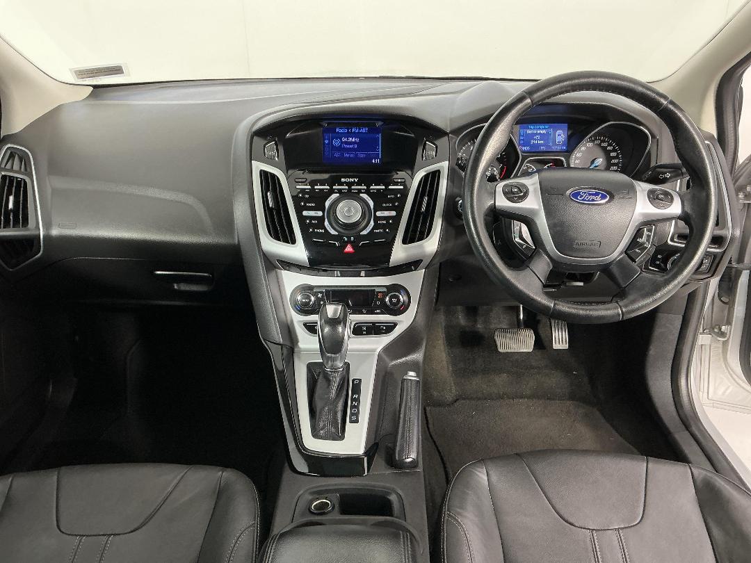 Photo '17' of Ford Focus