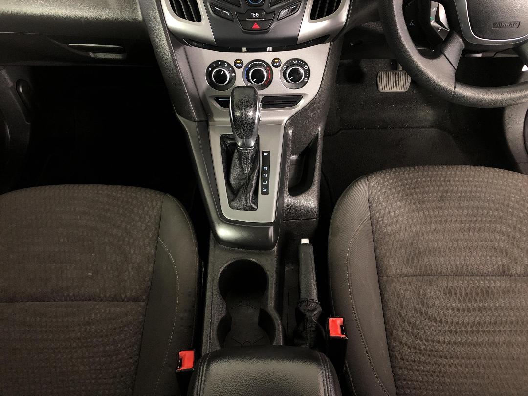 Photo '18' of Ford Focus