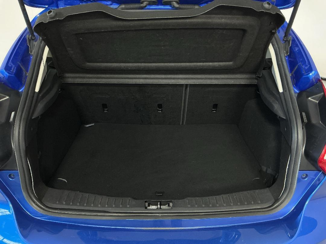 Photo '14' of Ford Focus