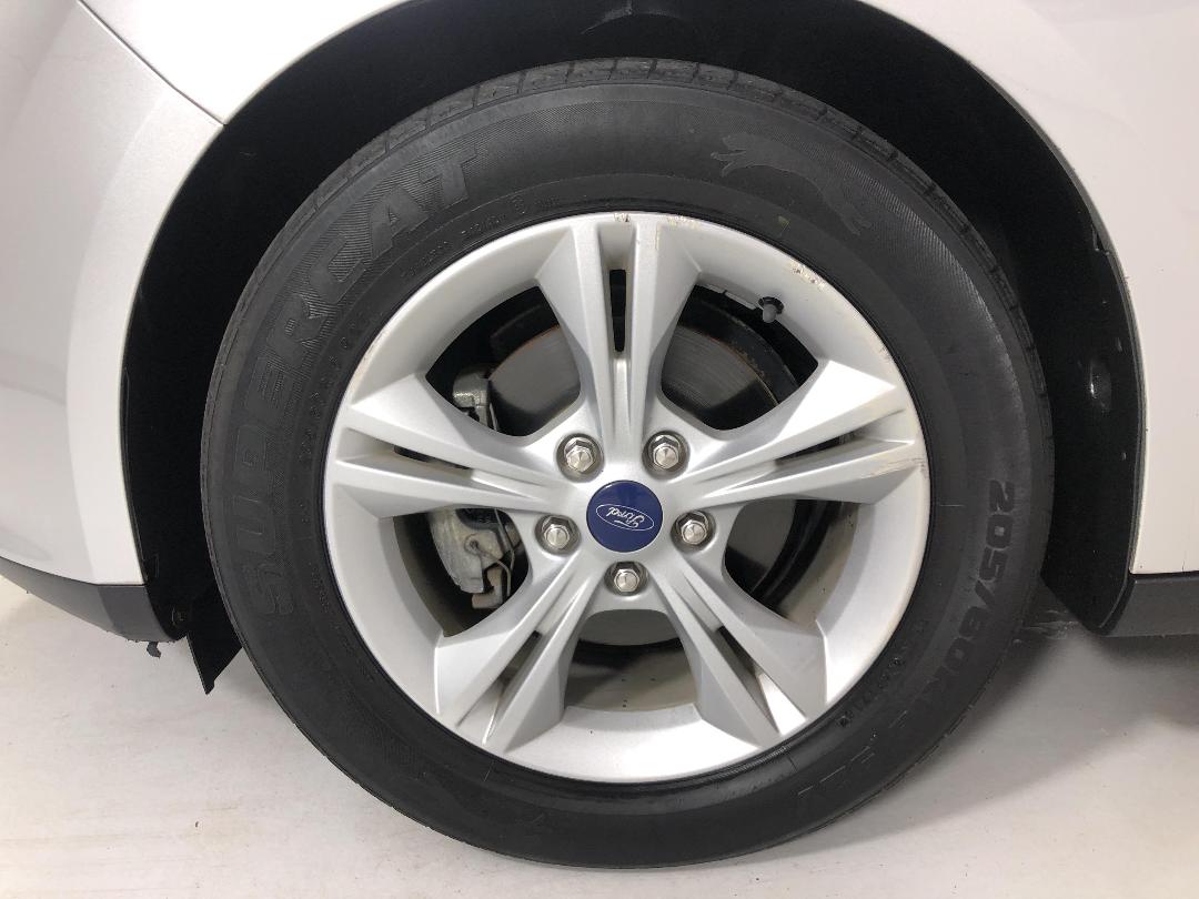 Photo '10' of Ford Focus Photo '10' of Ford Focus