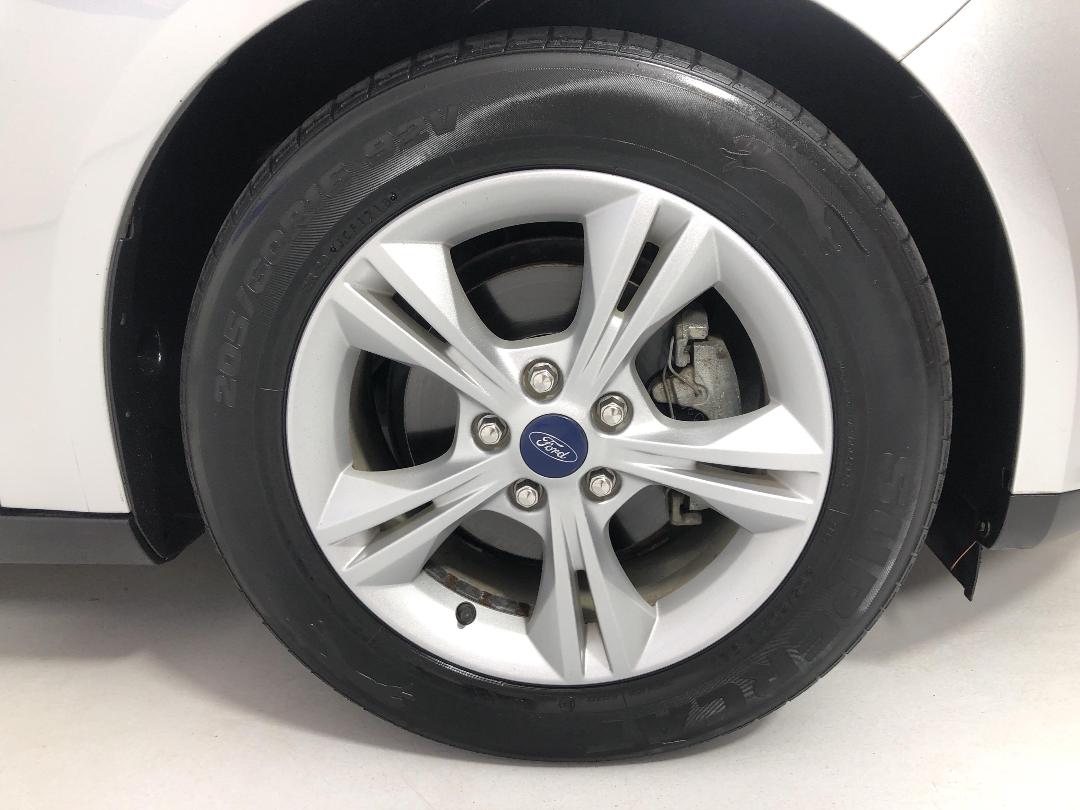 Photo '9' of Ford Focus Photo '9' of Ford Focus