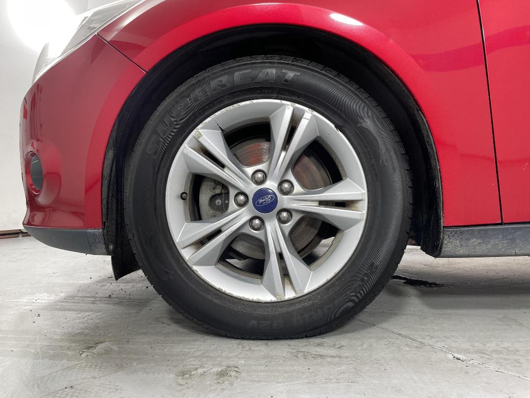 Photo '10' of Ford Focus Photo '10' of Ford Focus