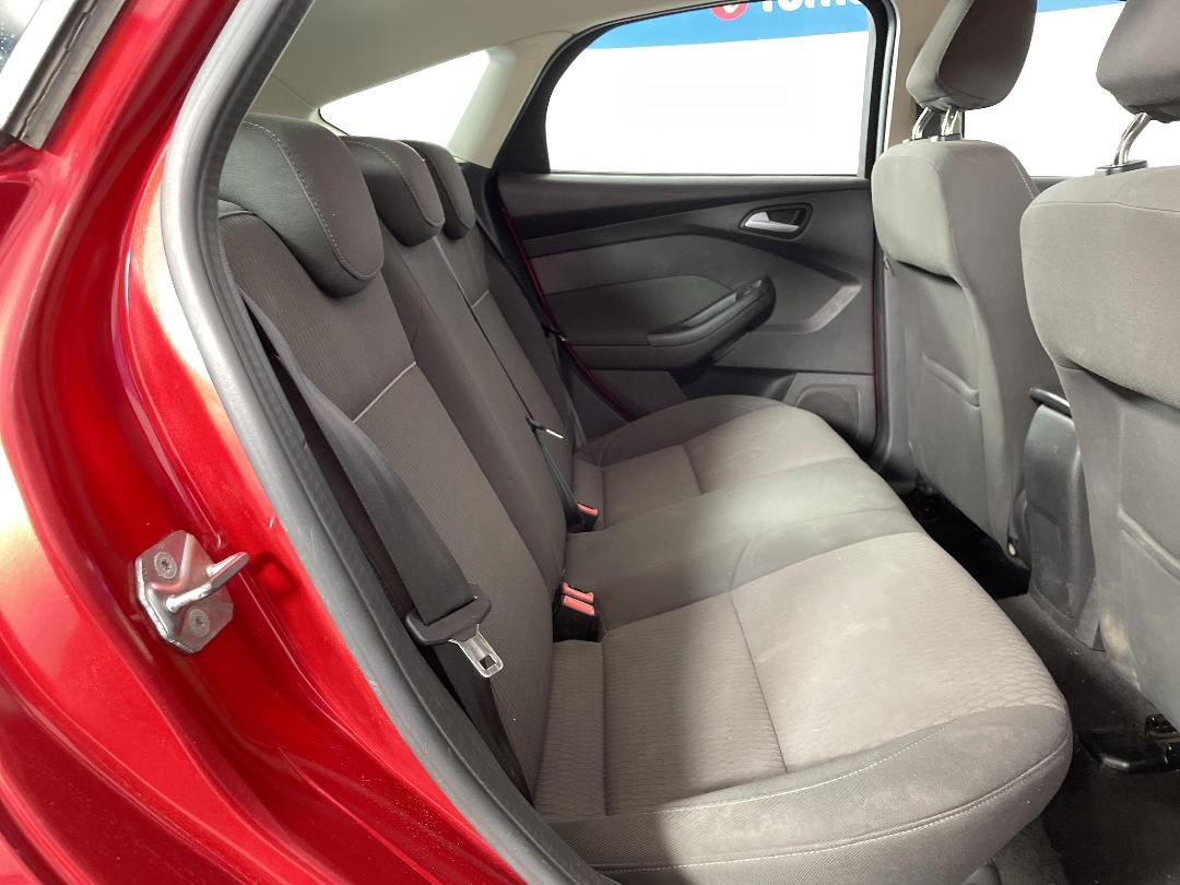 Photo '20' of Ford Focus Photo '20' of Ford Focus