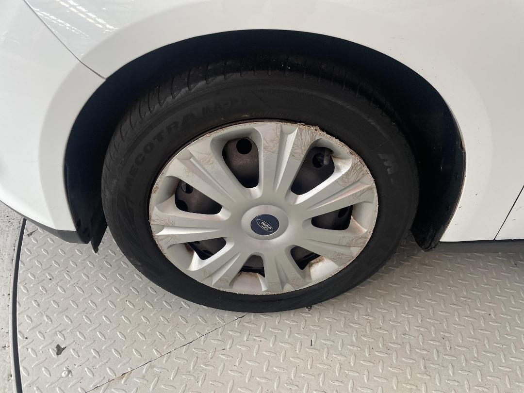 Photo '10' of Ford Focus Photo '10' of Ford Focus