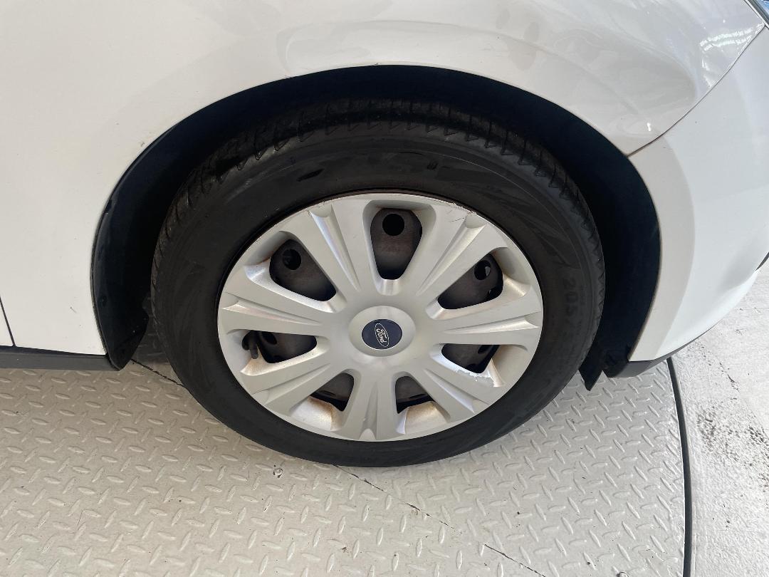 Photo '9' of Ford Focus Photo '9' of Ford Focus