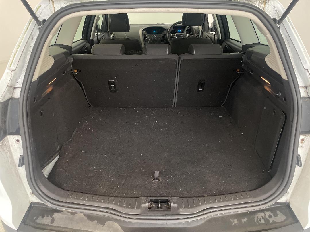 Photo '14' of Ford Focus Photo '14' of Ford Focus