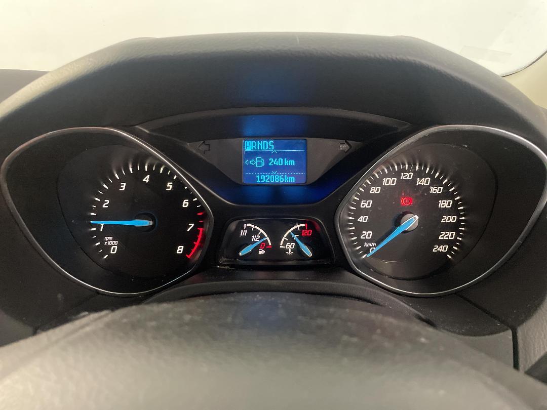 Photo '21' of Ford Focus Photo '21' of Ford Focus