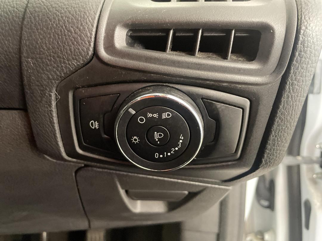 Photo '24' of Ford Focus Photo '24' of Ford Focus