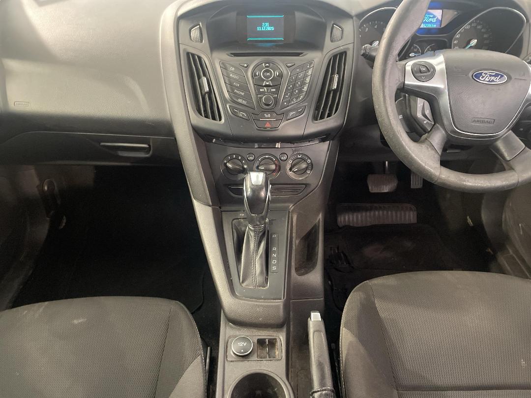 Photo '18' of Ford Focus Photo '18' of Ford Focus