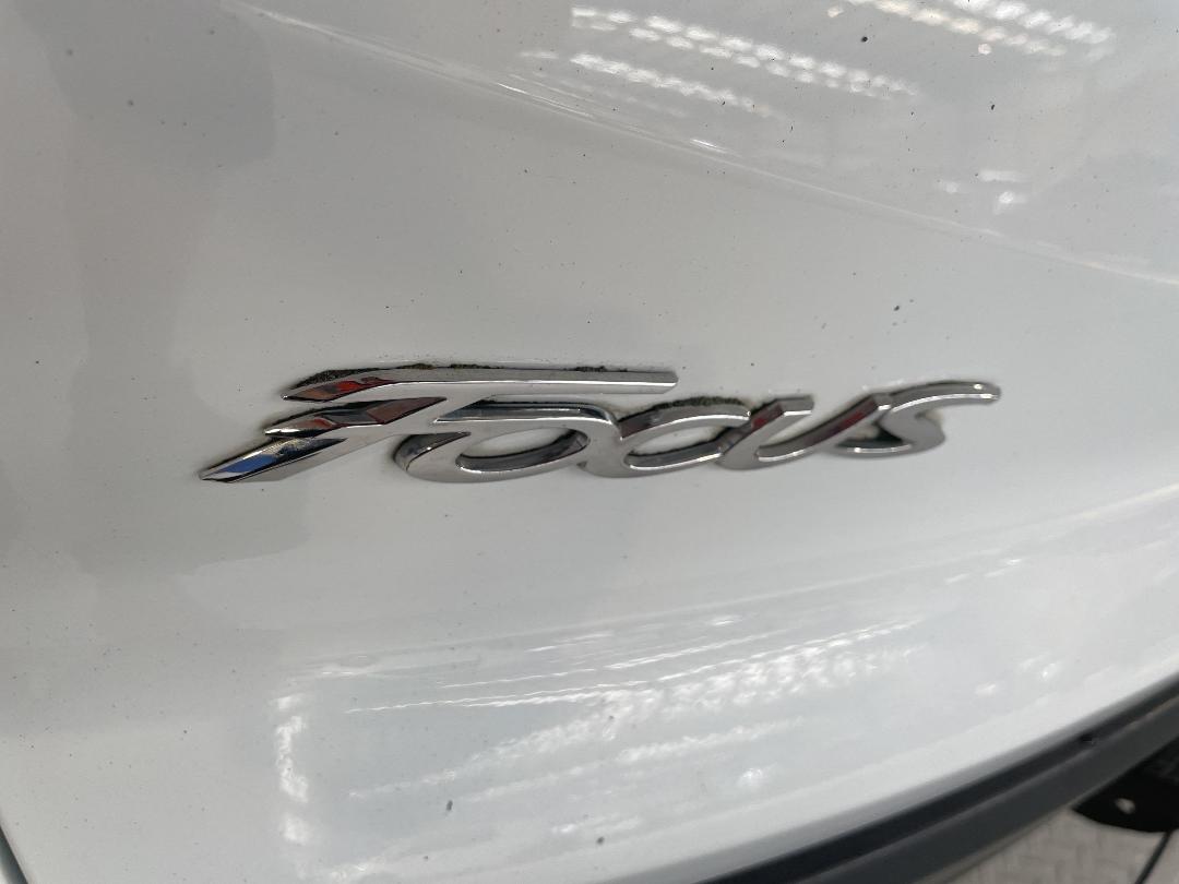 Photo '35' of Ford Focus Photo '35' of Ford Focus