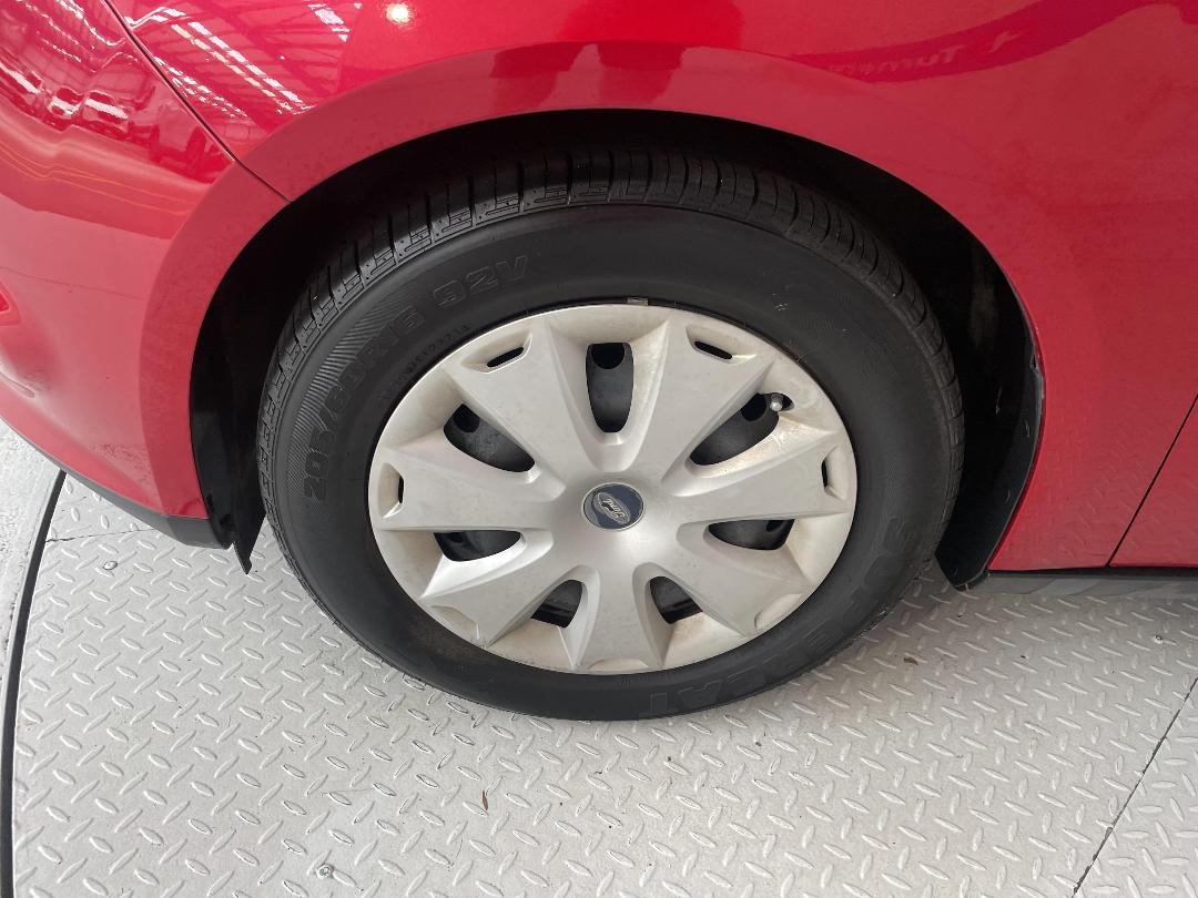 Photo '10' of Ford Focus