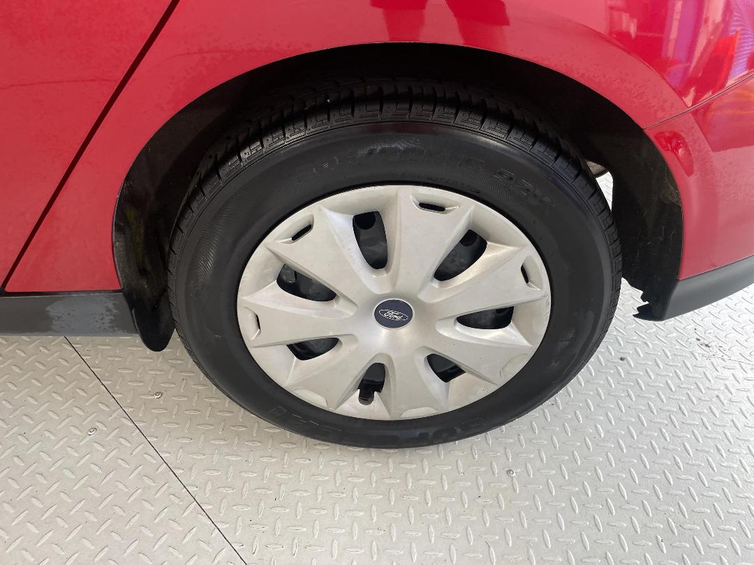 Photo '11' of Ford Focus