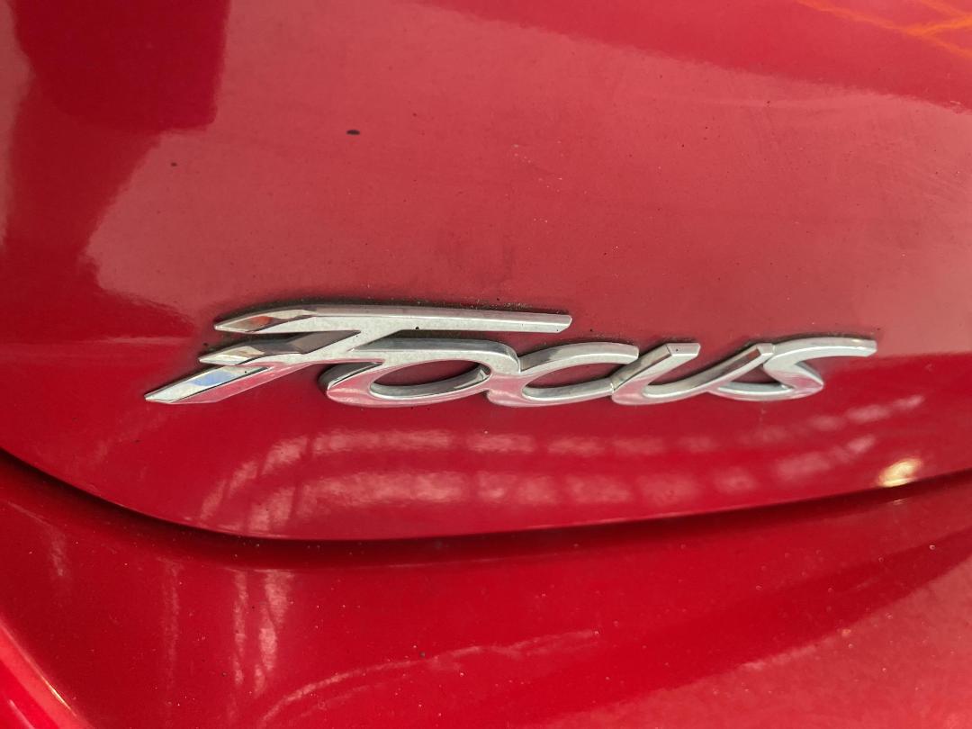 Photo '35' of Ford Focus