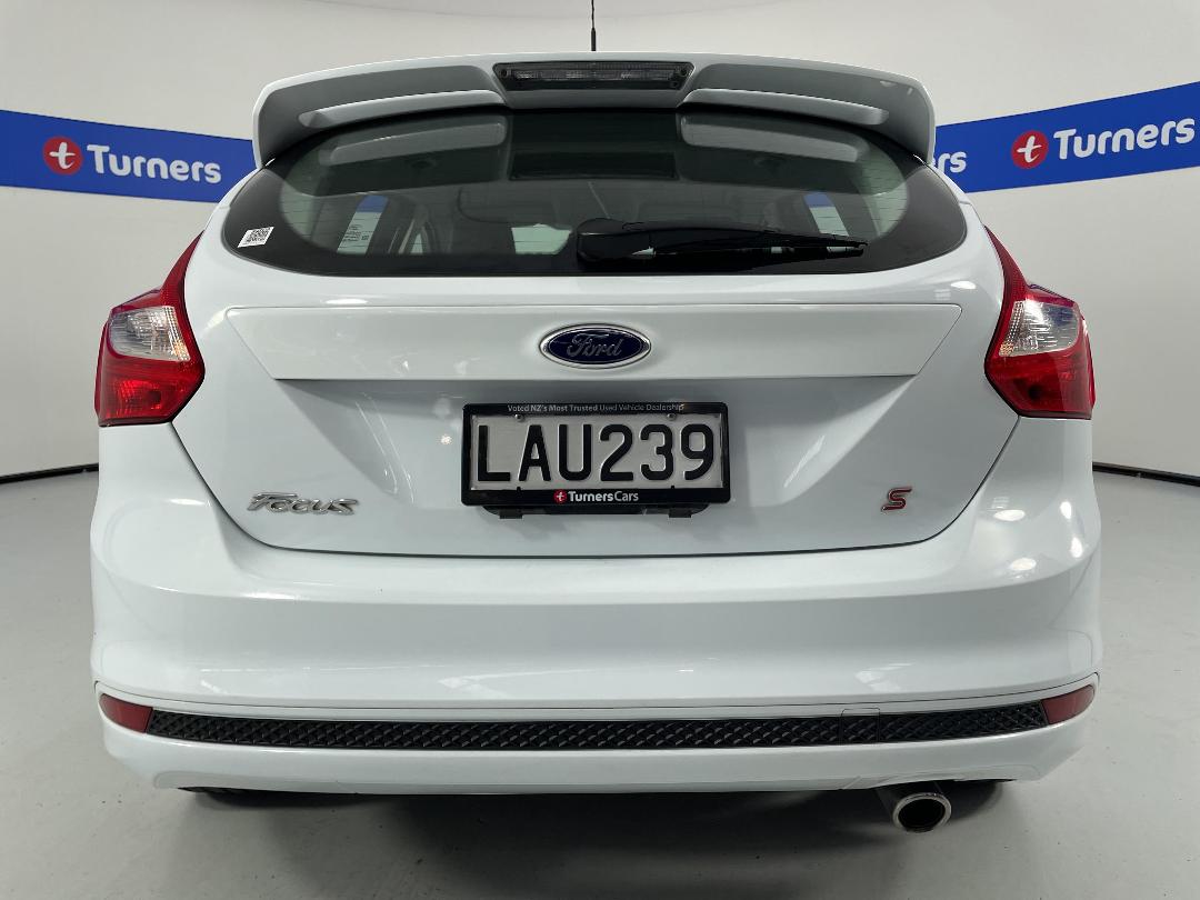 Photo '6' of Ford Focus Photo '6' of Ford Focus