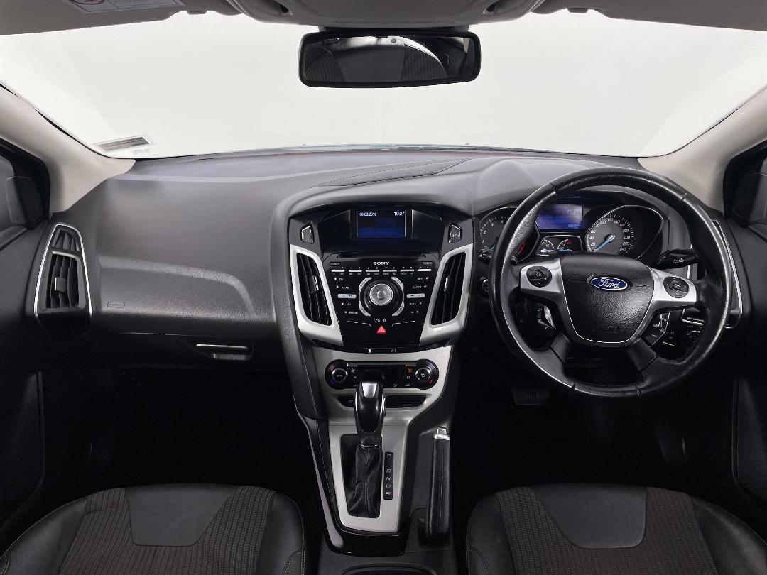 Photo '17' of Ford Focus Photo '17' of Ford Focus