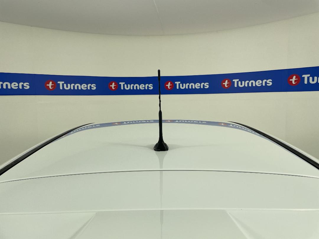 Photo '29' of Ford Focus Photo '29' of Ford Focus