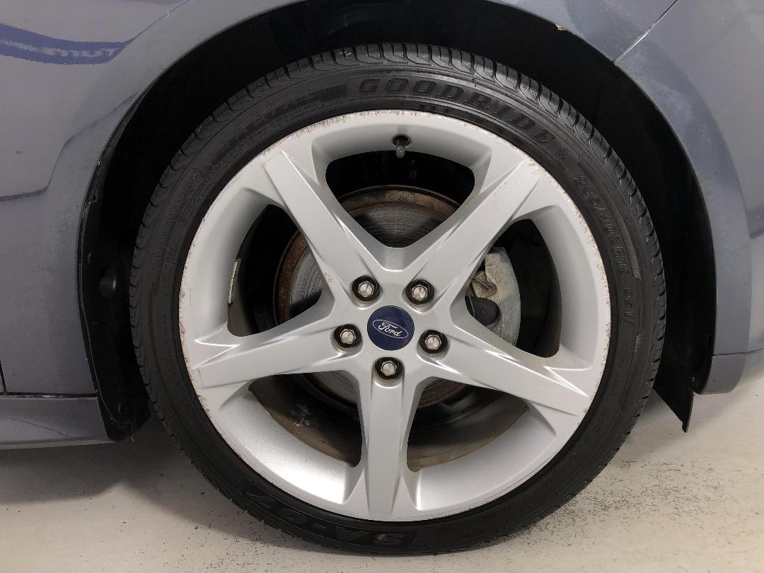 Photo '9' of Ford Focus