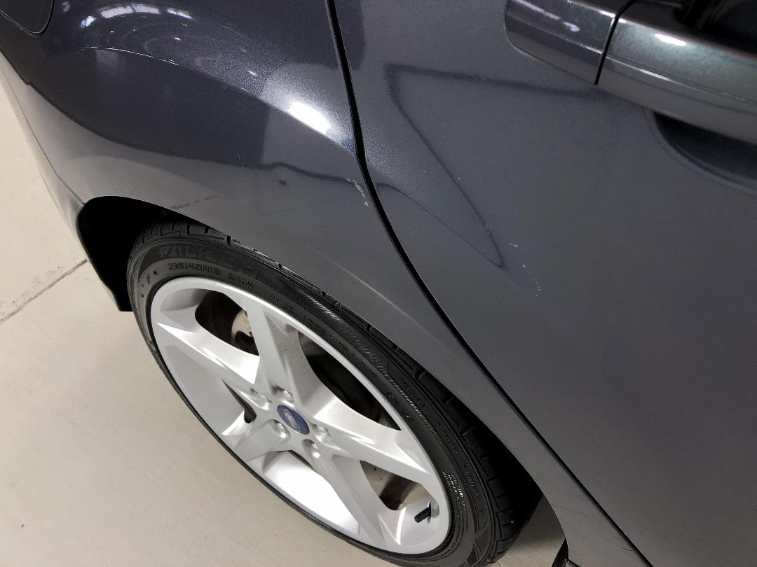 Photo '23' of Ford Focus