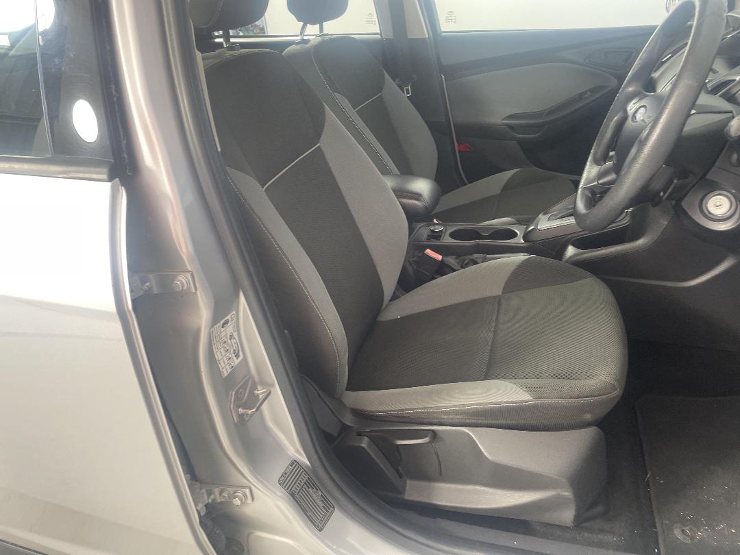 Photo '14' of Ford Focus Ambiente