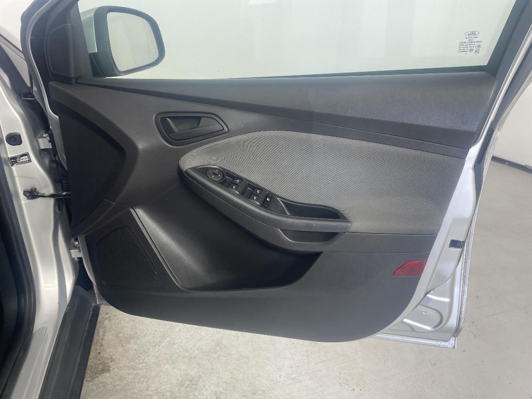 Photo '13' of Ford Focus Ambiente