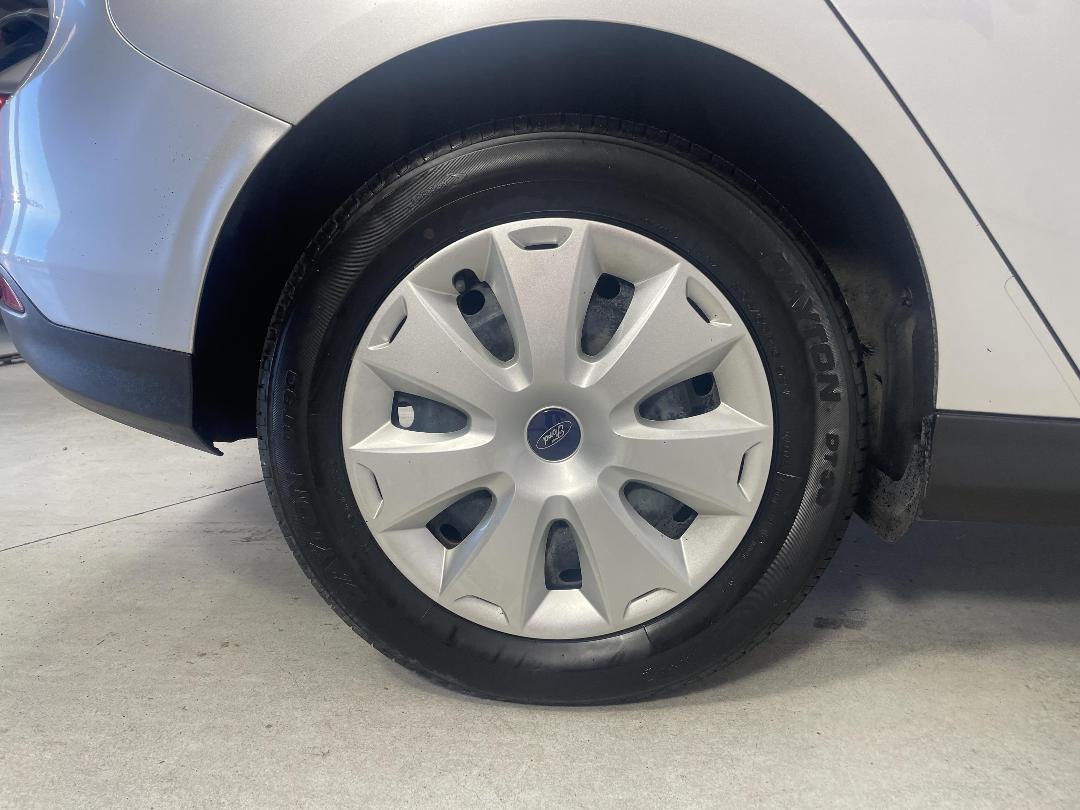 Photo '12' of Ford Focus