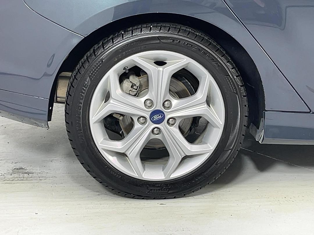 Photo '10' of Ford Focus Sport