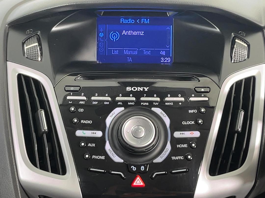 Photo '18' of Ford Focus Sport