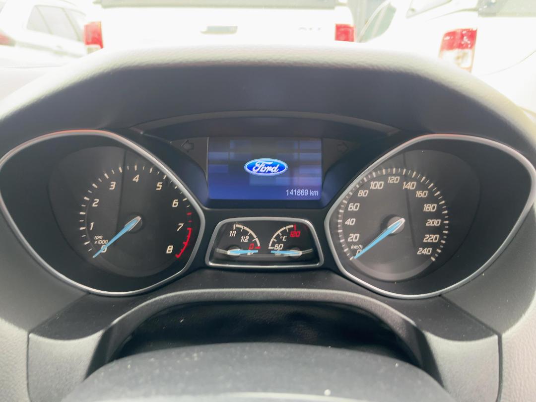 Photo '28' of Ford Focus Sport