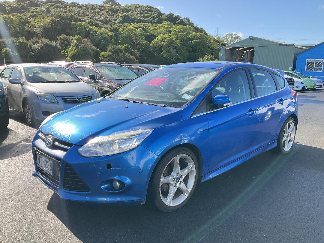 Photo '3' of Ford Focus Titanium