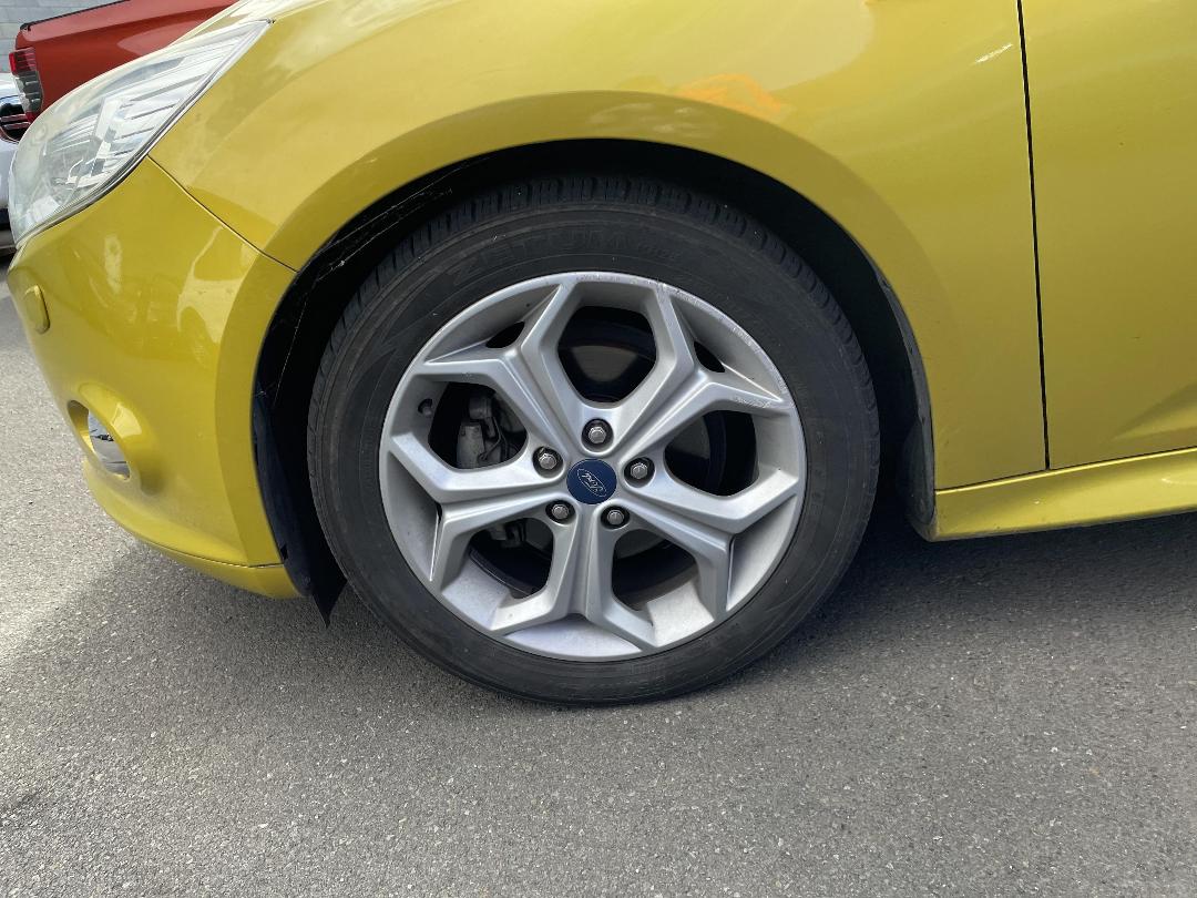 Photo '4' of Ford Focus