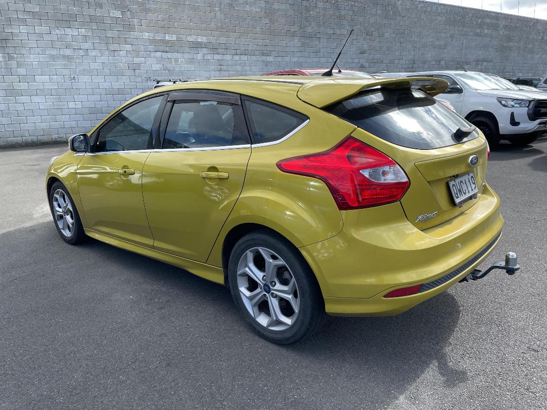 Photo '8' of Ford Focus