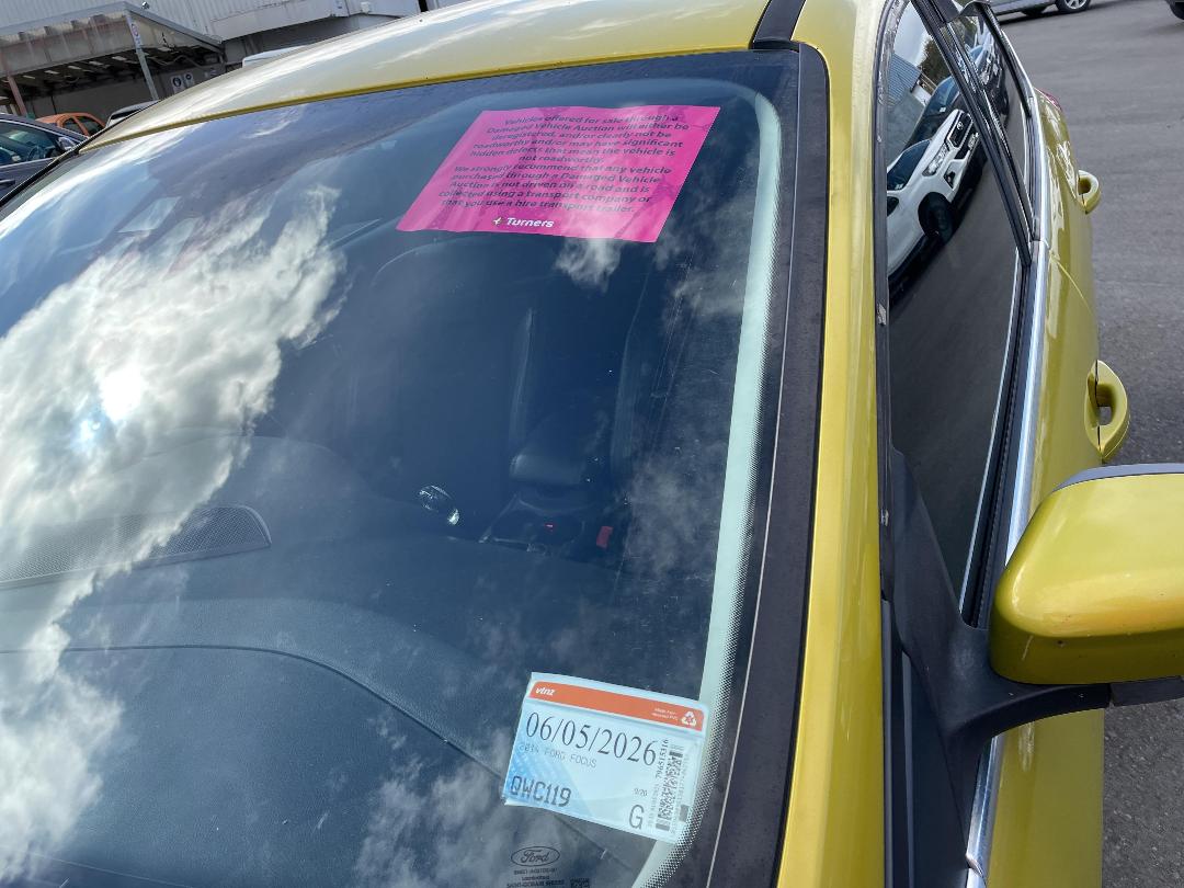 Photo '21' of Ford Focus