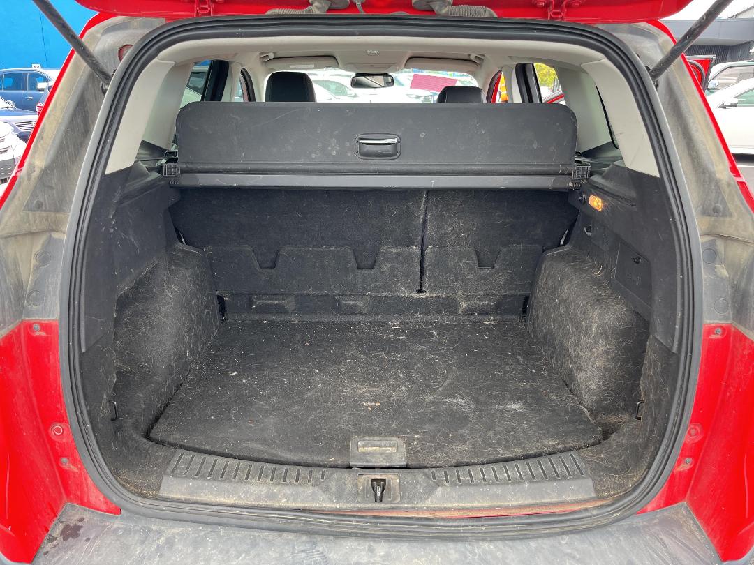 Photo '17' of Ford Kuga Trend Diesel Photo '17' of Ford Kuga Trend Diesel