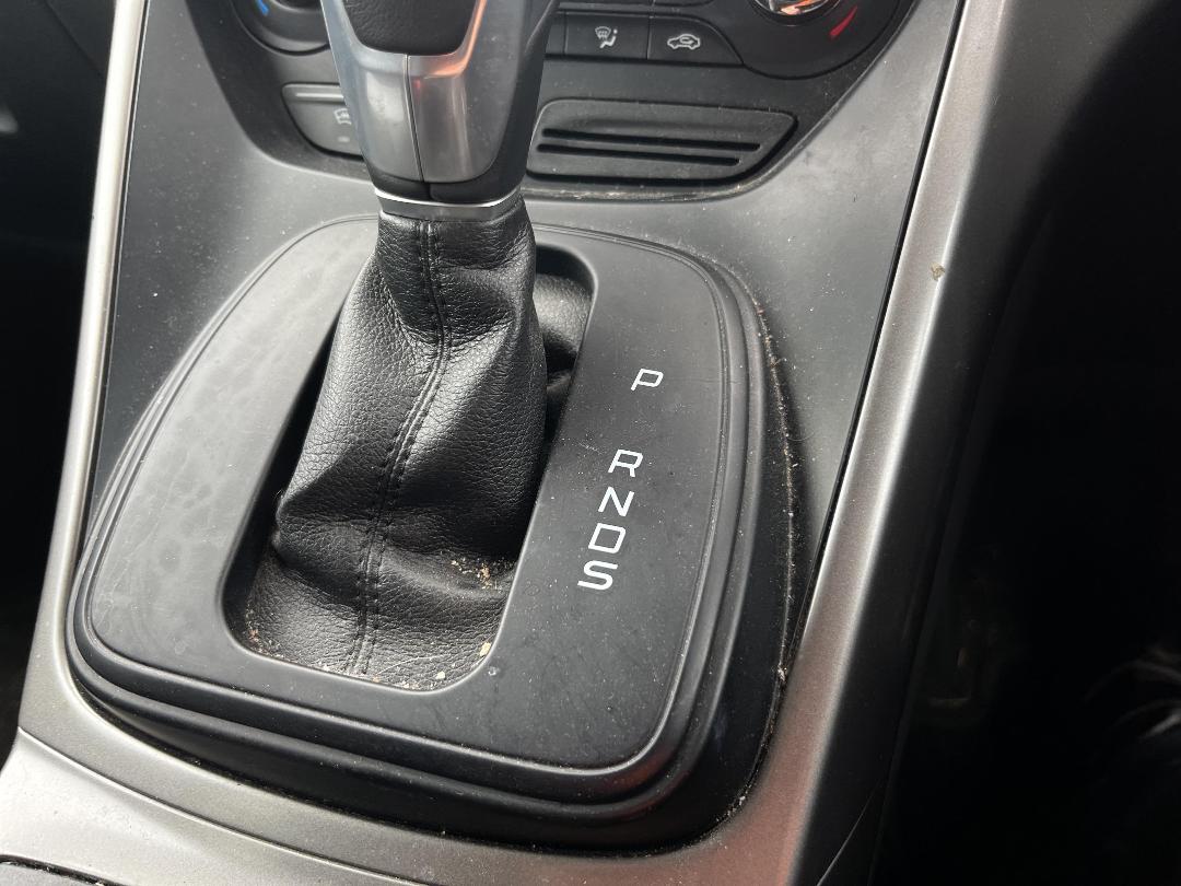 Photo '21' of Ford Kuga Trend Diesel Photo '21' of Ford Kuga Trend Diesel