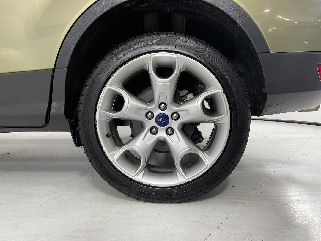 Photo '11' of Ford Kuga