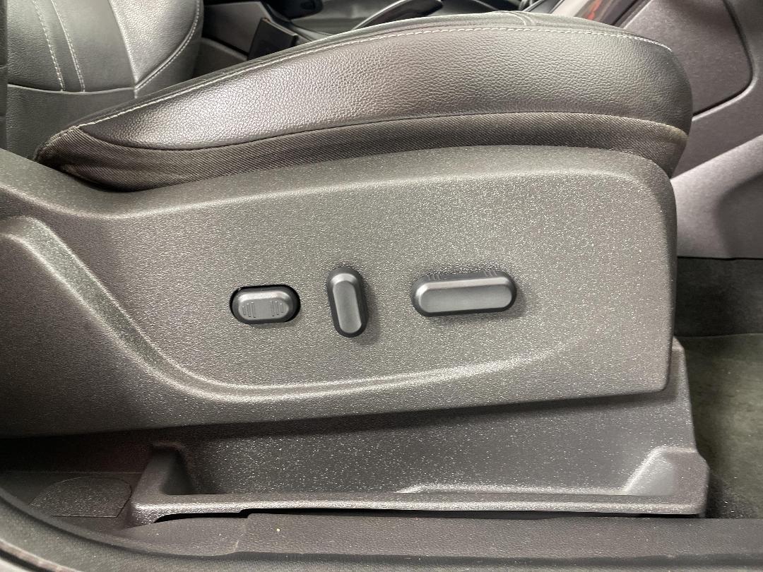 Photo '27' of Ford Kuga