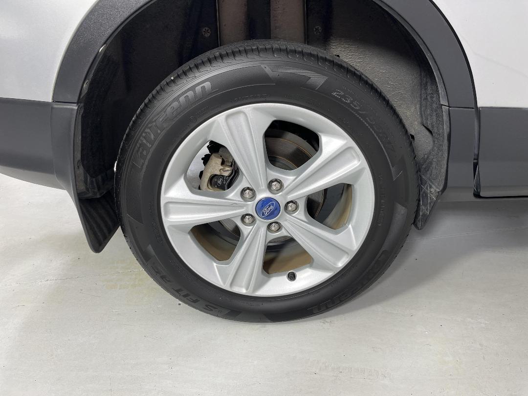 Photo '12' of Ford Kuga