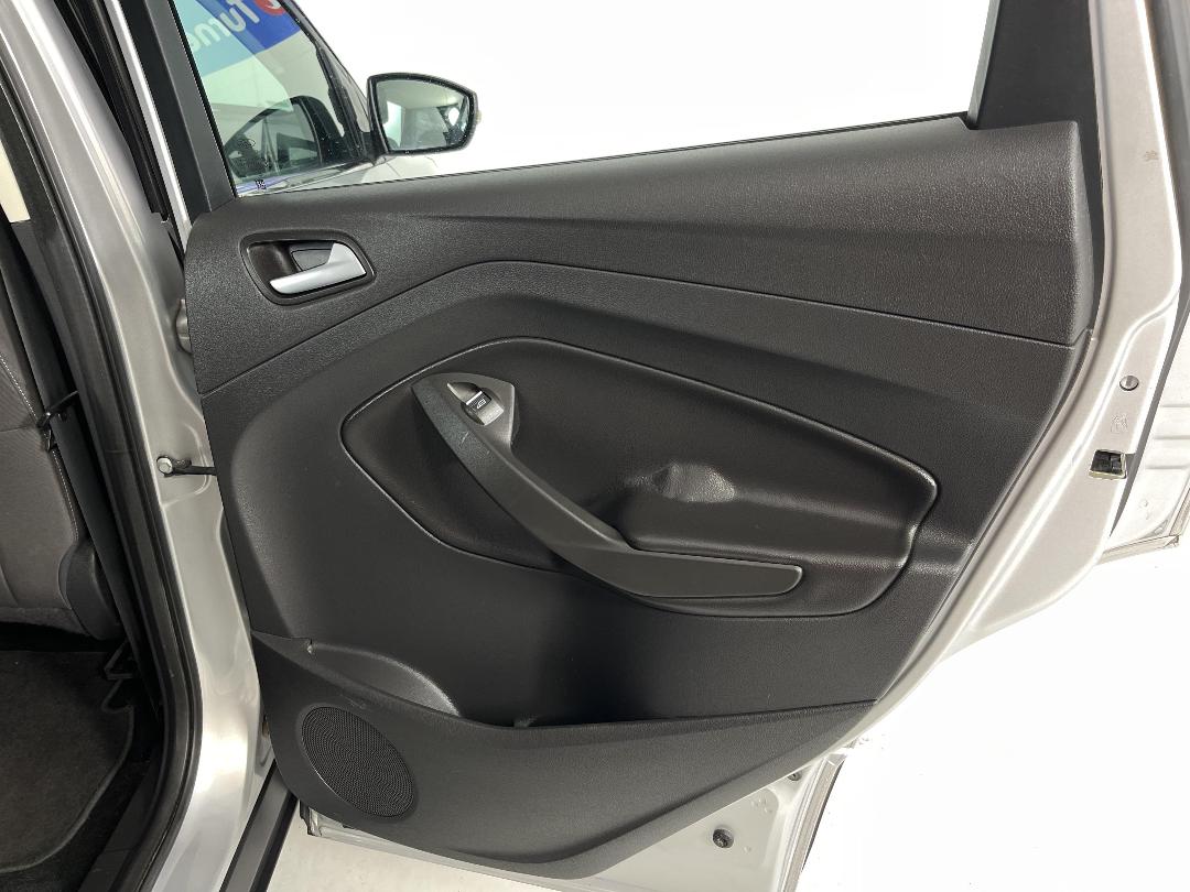 Photo '19' of Ford Kuga