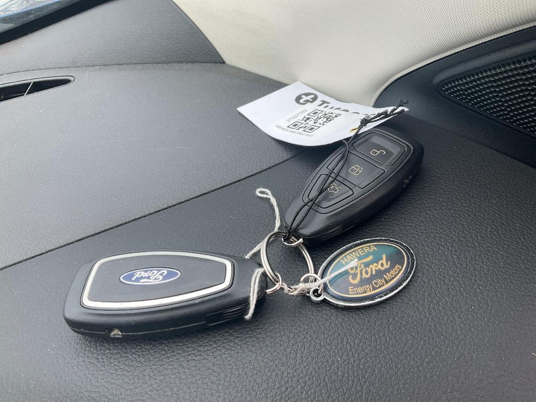 Photo '10' of Ford Kuga Titanium Diesel