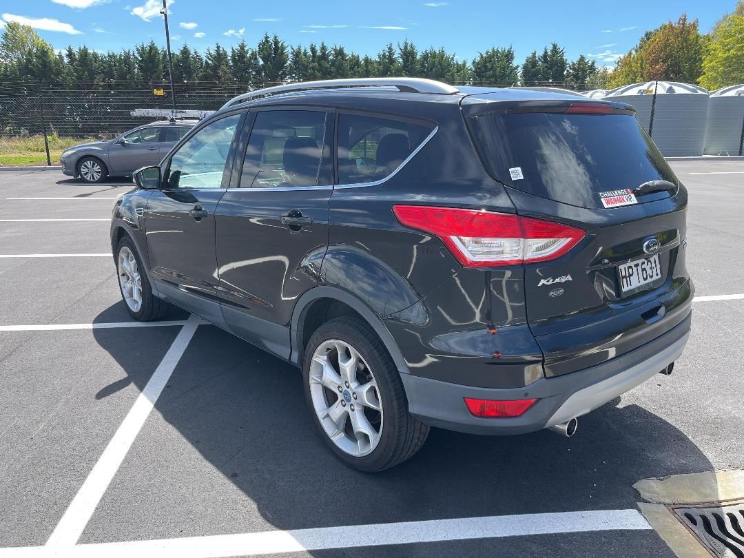 Photo '10' of Ford Kuga Titanium Diesel