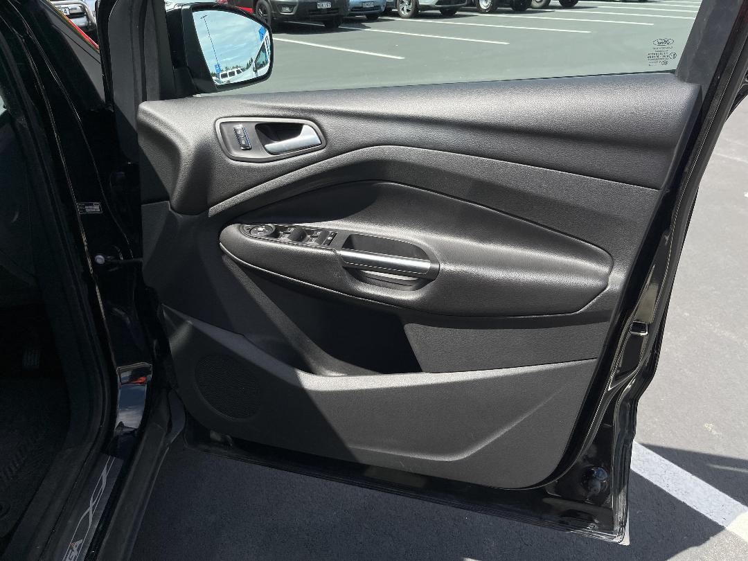 Photo '13' of Ford Kuga Titanium Diesel