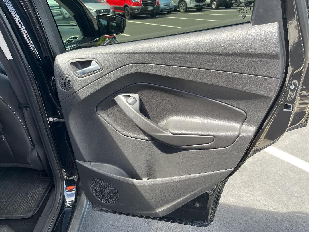 Photo '17' of Ford Kuga Titanium Diesel