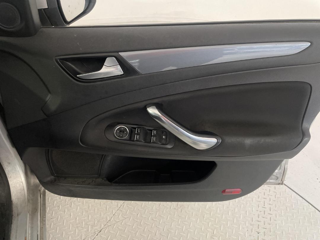 Photo '13' of Ford Mondeo