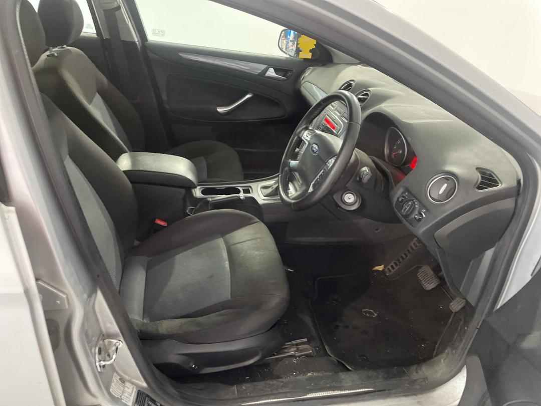 Photo '14' of Ford Mondeo