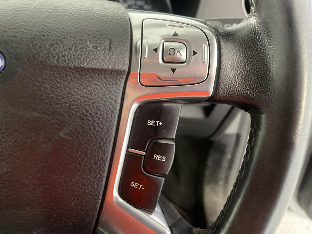 Photo '24' of Ford Mondeo