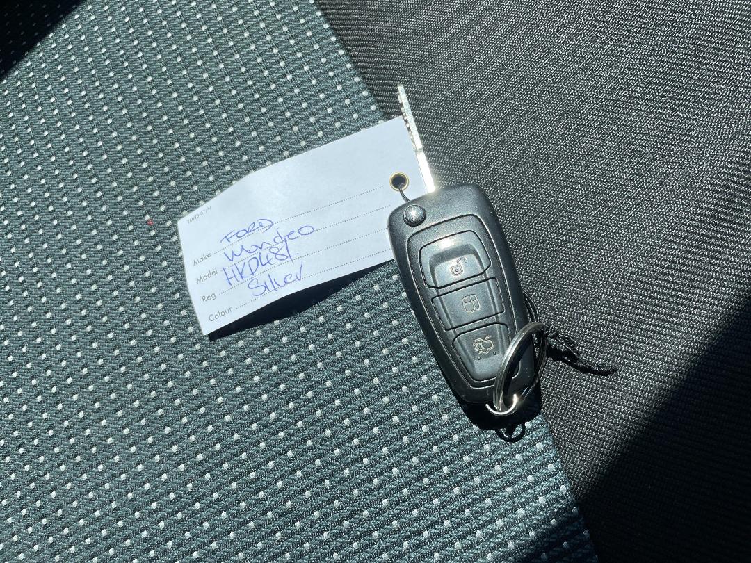 Photo '13' of Ford Mondeo Zectec Ecob 6SA Photo '13' of Ford Mondeo Zectec Ecob 6SA