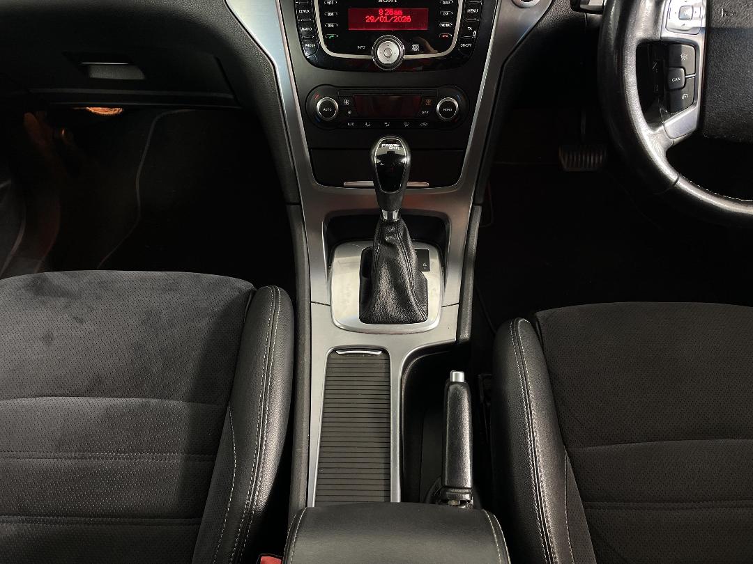 Photo '18' of Ford Mondeo